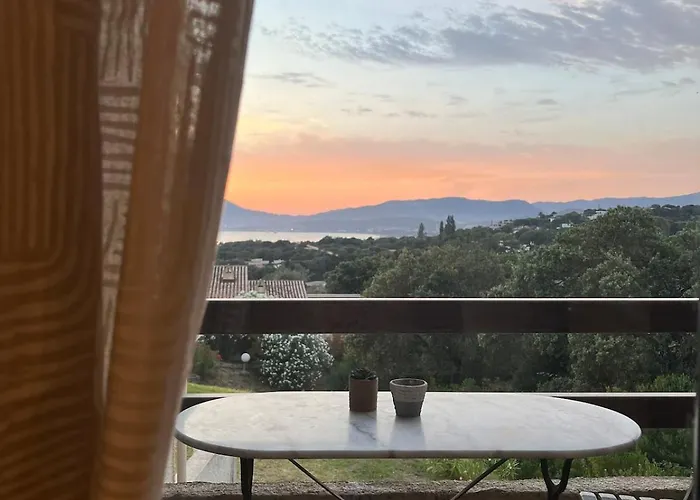 Au Coeur De Porticcio (Corsica)